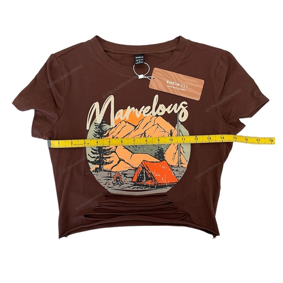 NWT • Printed Crop Cut Out Tee - Picture 5 of 11